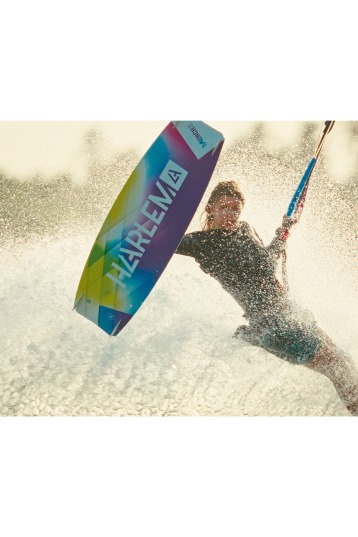 Harlem Kitesurfing-Launch Kiteboard