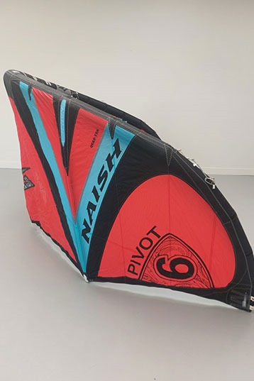 Naish-Pivot 2023 Kite (2nd)