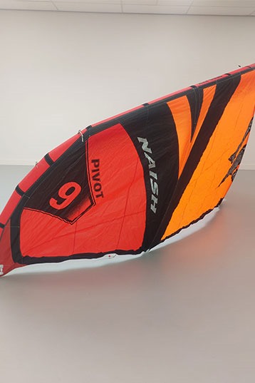 Naish-Pivot 2022 Kite (2nd)